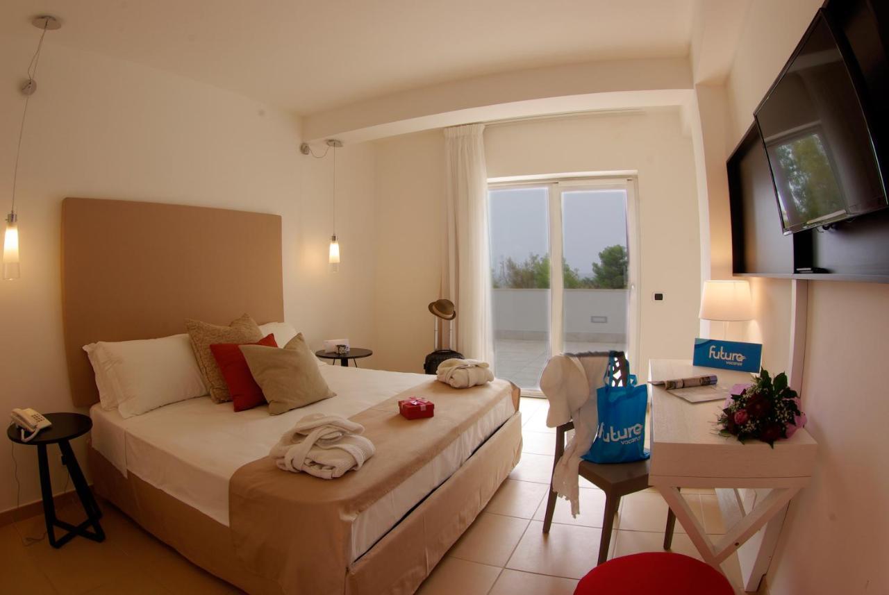 Futura Club Spiagge Bianche Hotel Fontane Bianche Luaran gambar
