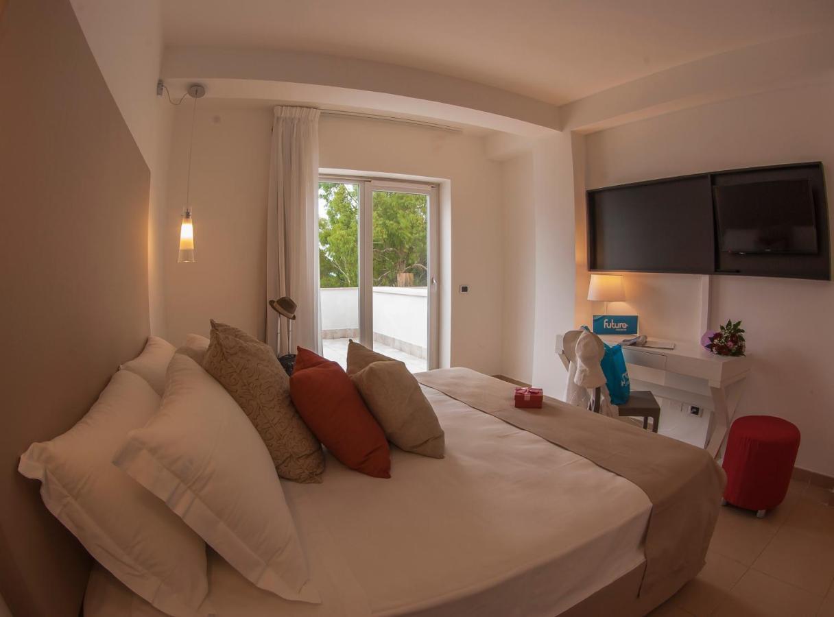 Futura Club Spiagge Bianche Hotel Fontane Bianche Luaran gambar